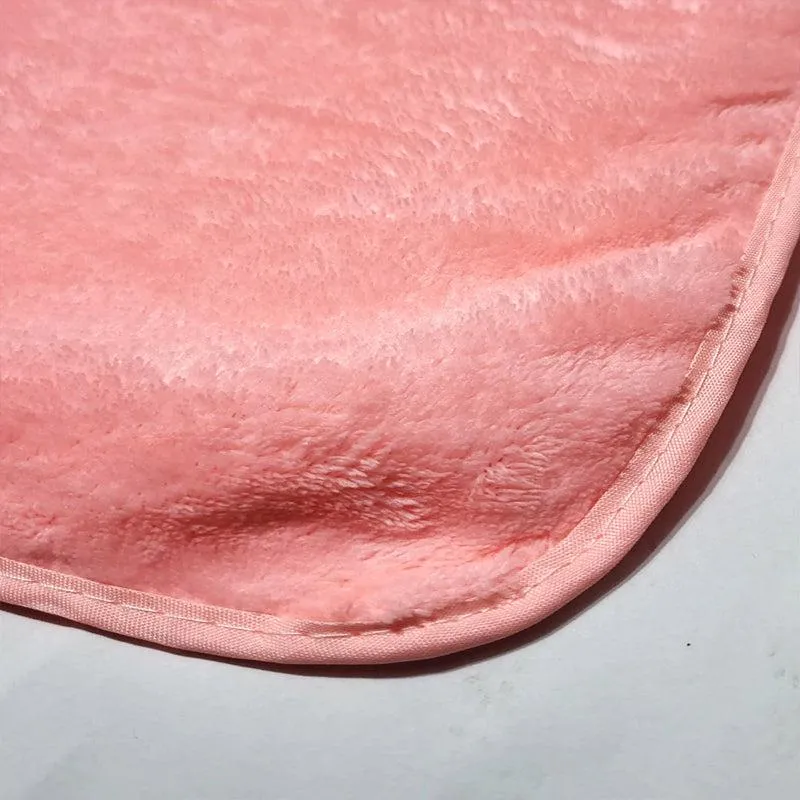 Bear-y Soft Microfiber Bath Towel (Pink & Red) - Set Of Two