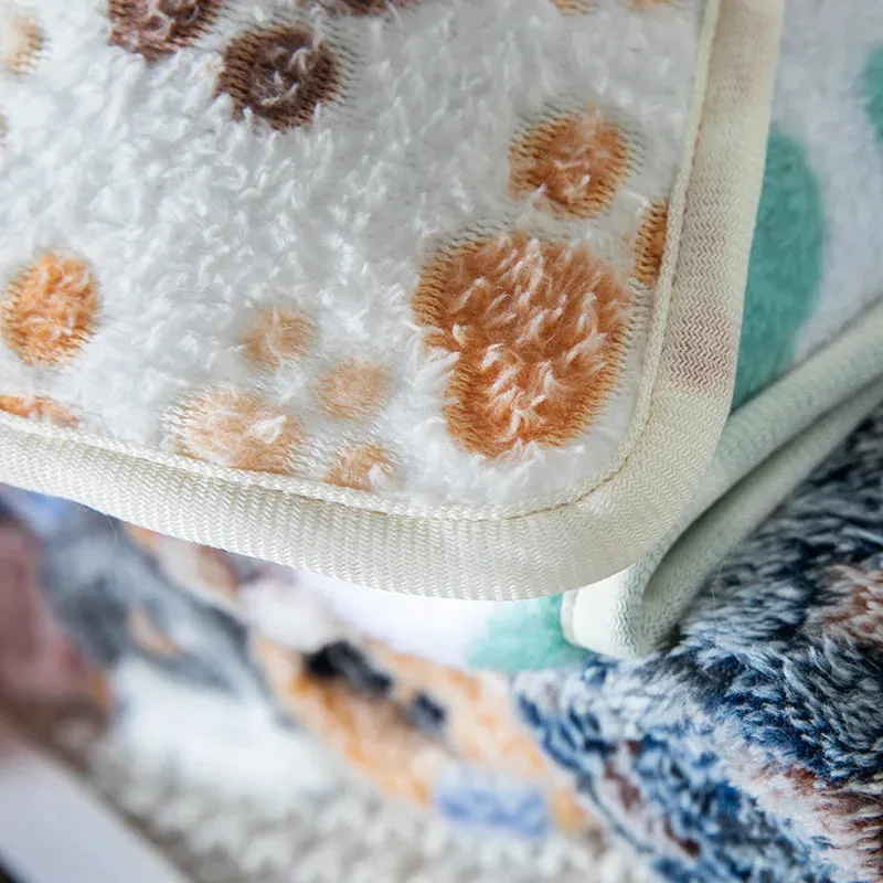 Breathable Coral Fleece Pet Blanket